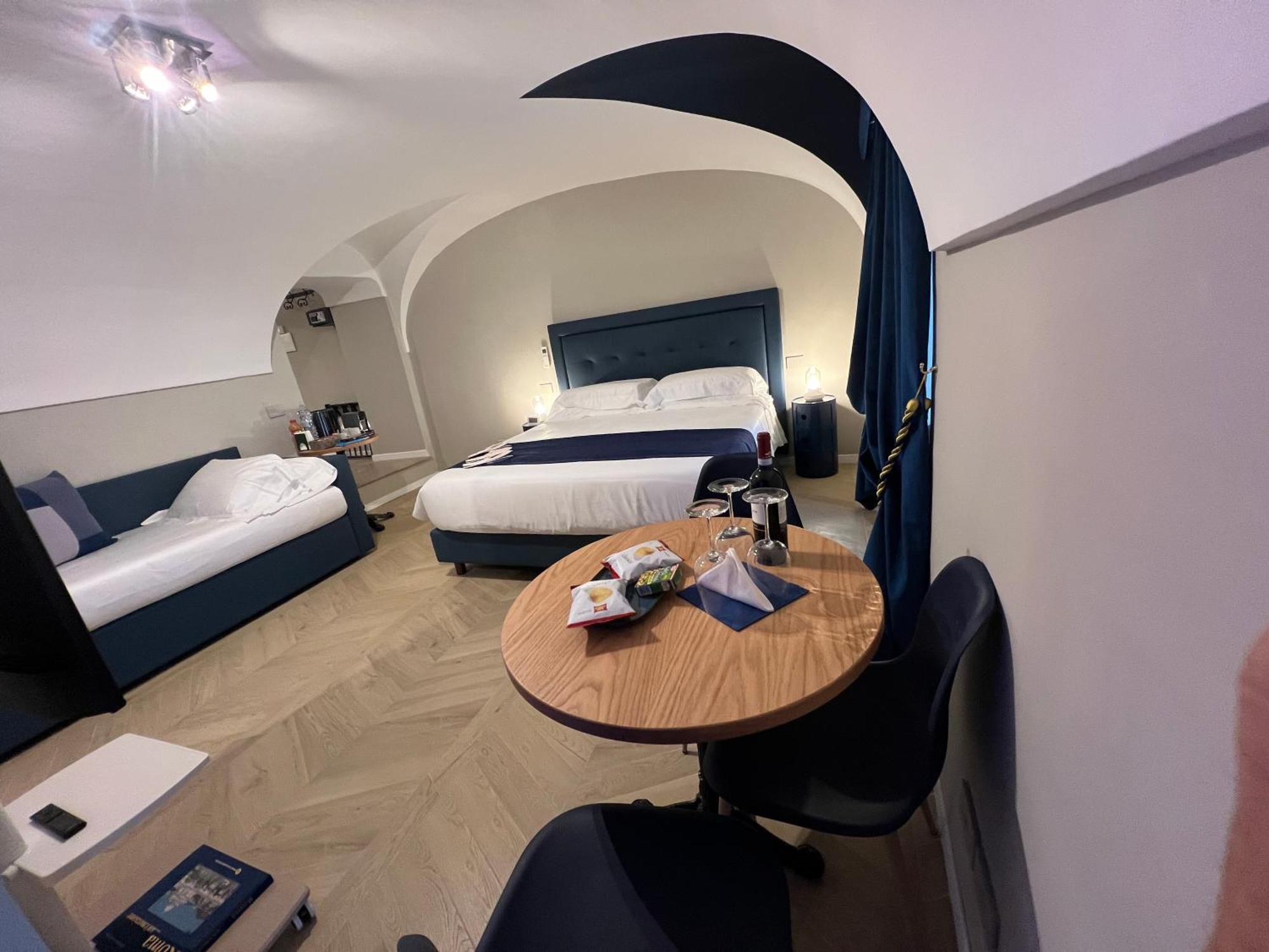 Rome Luxury Blue Suites- Love Ngoại thất bức ảnh