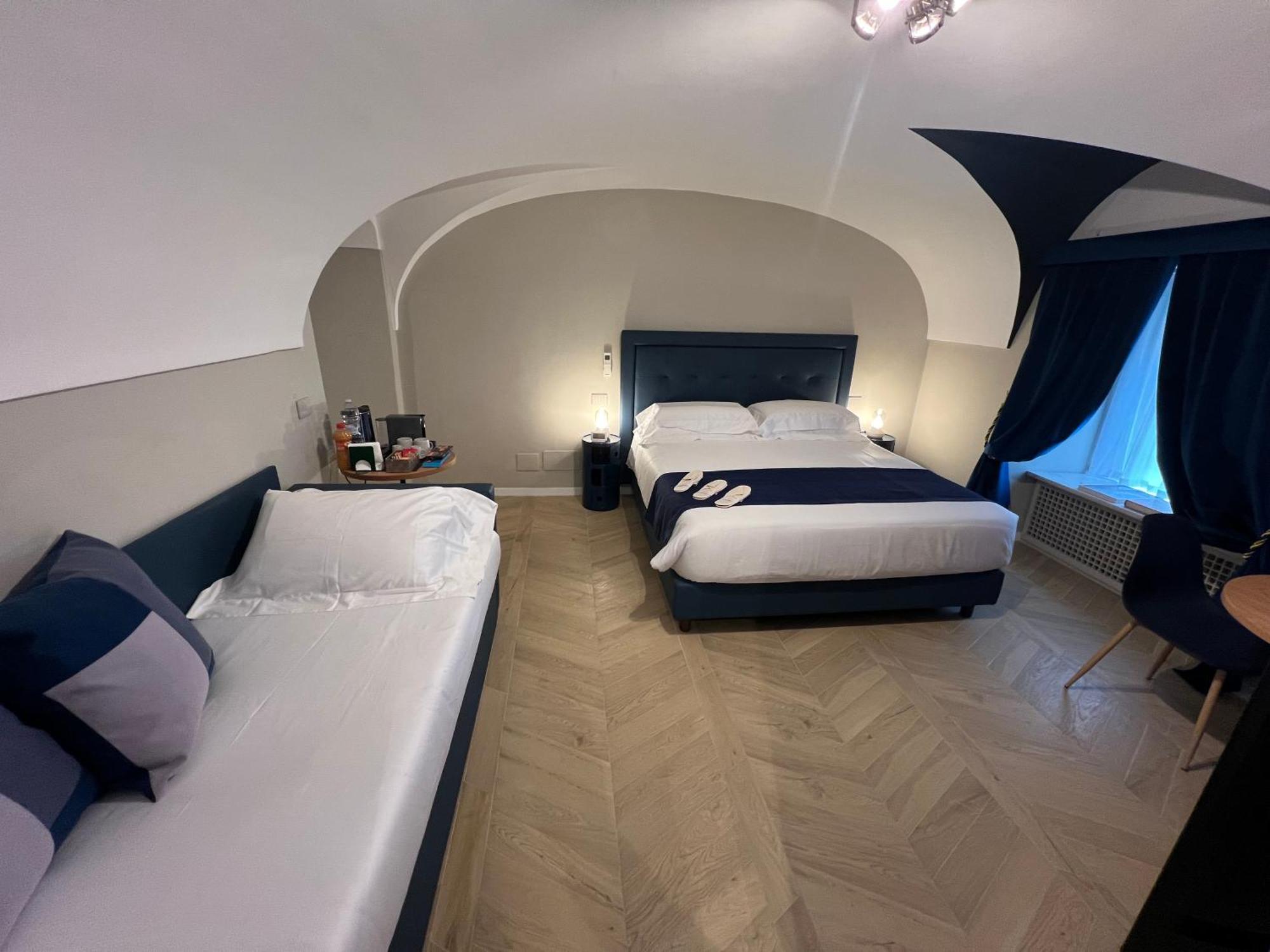 Rome Luxury Blue Suites- Love Ngoại thất bức ảnh